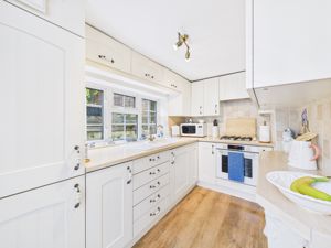 Kitchen - click for photo gallery